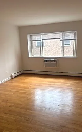 $1,080 | 6128 North Kenmore Avenue, Unit 404, Chicago, IL 60660