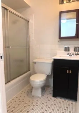 $1,080 | 6128 North Kenmore Avenue, Unit 404, Chicago, IL 60660