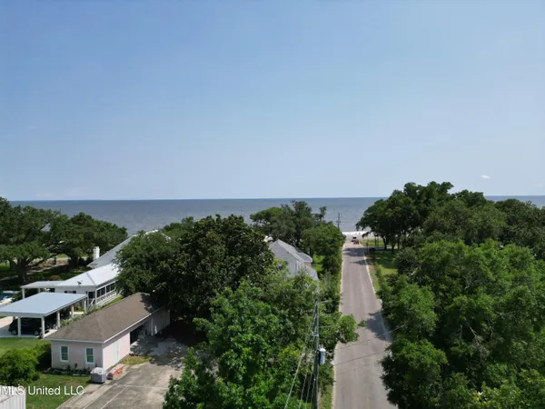 $510,000 | 114 Menge Avenue, Pass Christian, MS 39571