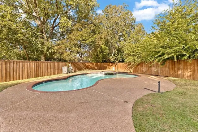 $3,450 | 2505 Classic Court West, Bedford, TX 76021