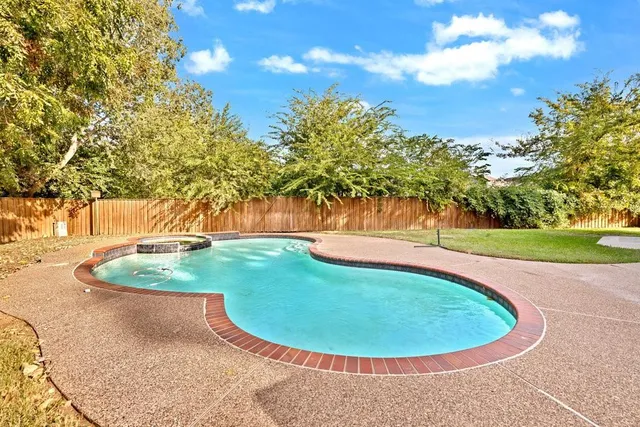 $3,450 | 2505 Classic Court West, Bedford, TX 76021