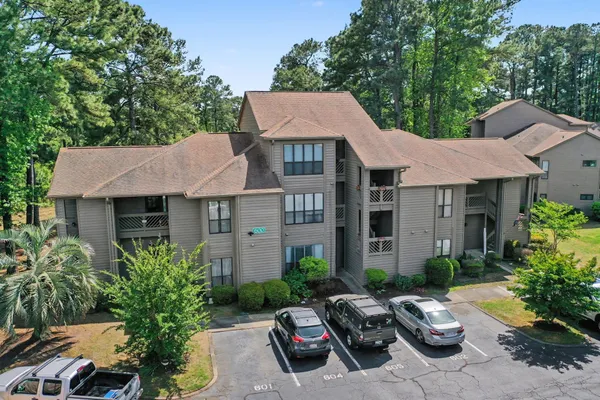 $199,900 | 601 Indian Wells Court, Unit 601, Murrells Inlet, SC 29576