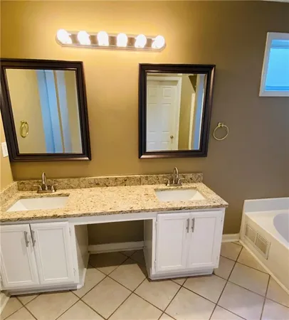 $2,300 | 4280 Hathaway Court Northwest, Kennesaw, GA 30144