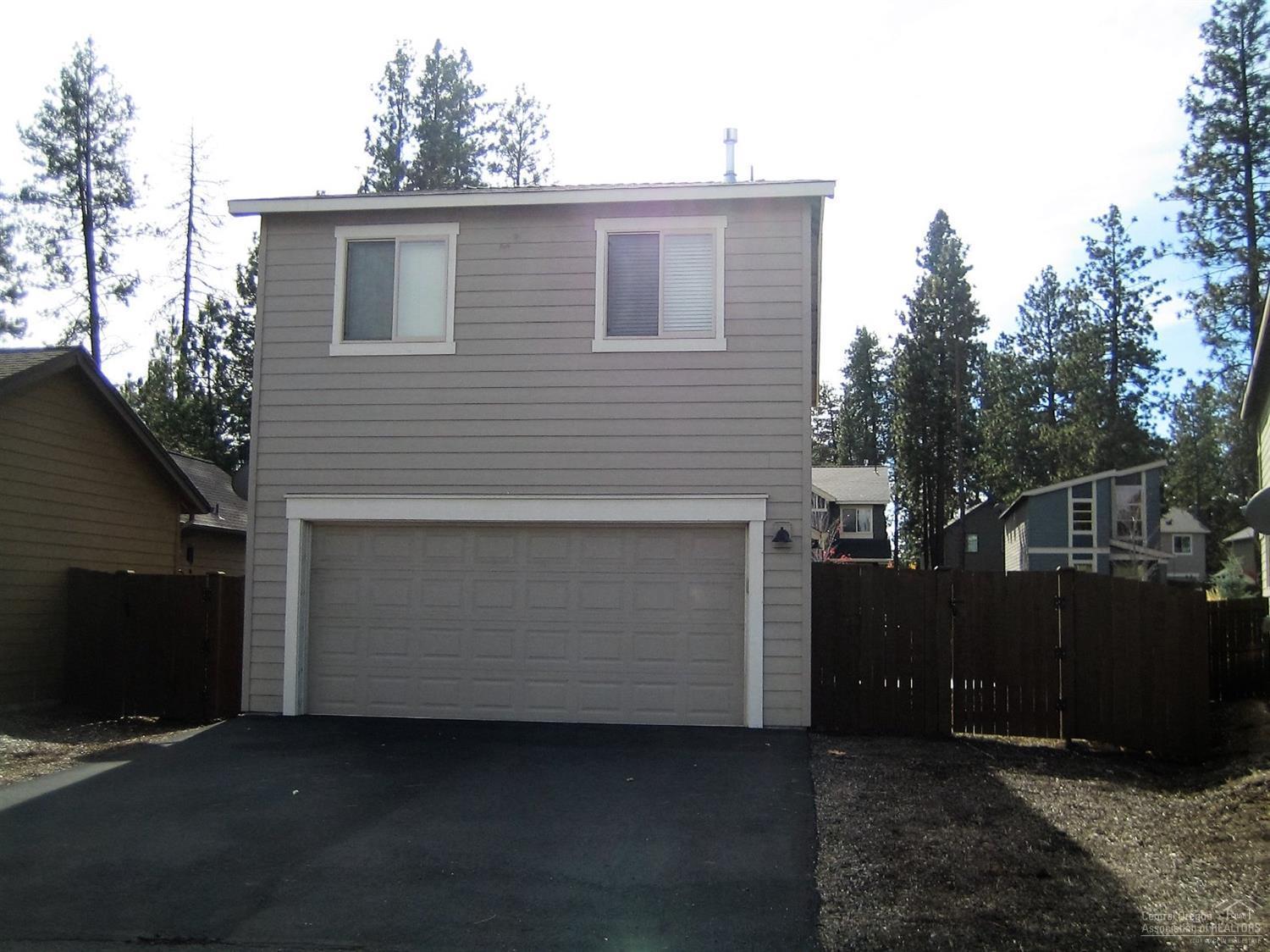 20270 Badger Road Bend, OR 97702 - Photo 5 of 25 Additional Photo