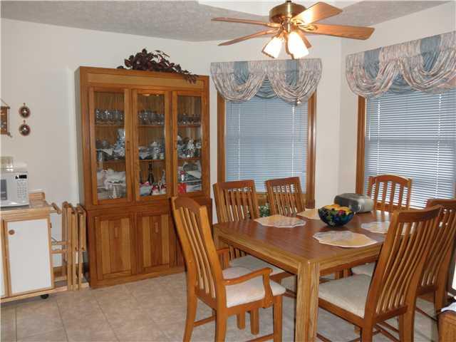 1512 R R J Boulevard Martinsville, IN 46151 - Photo 7 of 10 Gallery Image 7