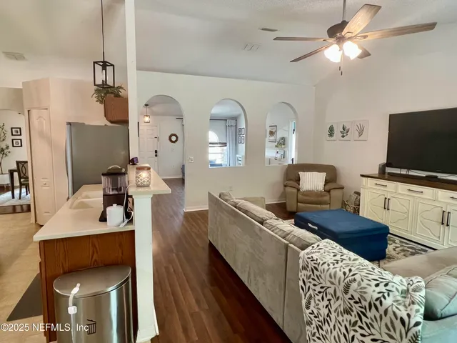 $2,500 | 75245 Fern Creek Drive, Yulee, FL 32097