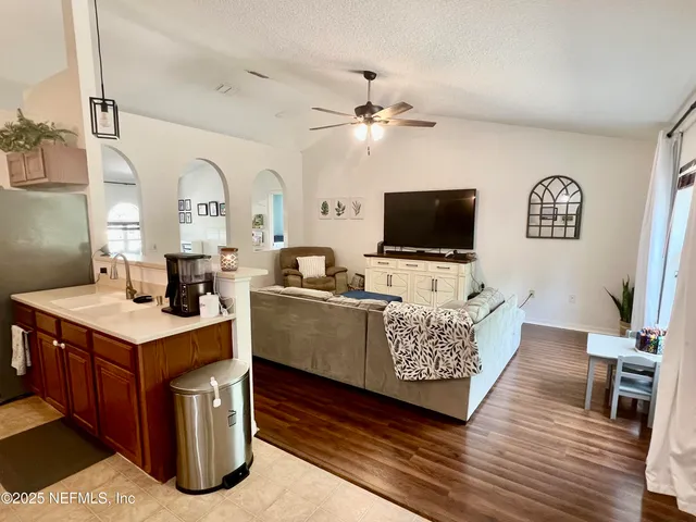 $2,500 | 75245 Fern Creek Drive, Yulee, FL 32097