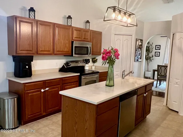 $2,500 | 75245 Fern Creek Drive, Yulee, FL 32097