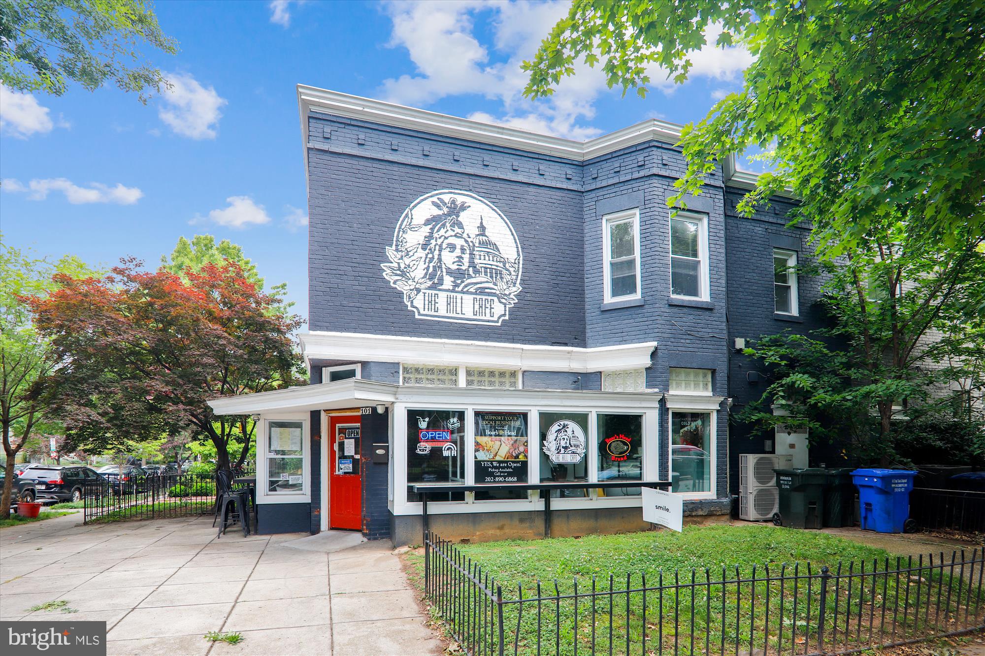 1760 E Street Northeast Washington, DC 20002 - Photo 43 of 46 front view of a building with a garden