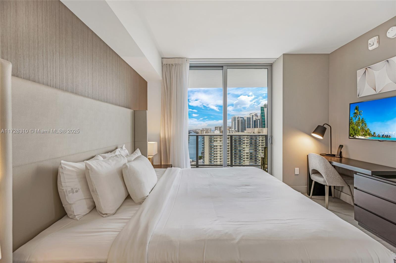 4010 South Ocean Drive, Unit R1601 Hollywood, FL 33019 - Photo 17 of 24