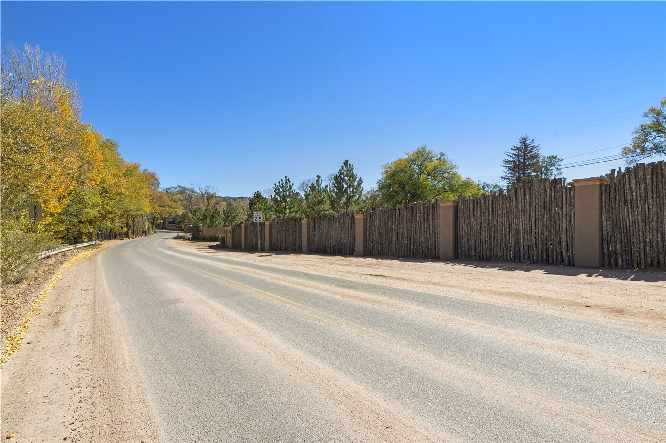 1414 Bishops Lodge Road Santa Fe, NM 87506 - Photo 15 of 19