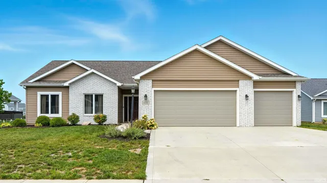 $329,900 | 602 Pioneer Street, Garrett, IN 46738