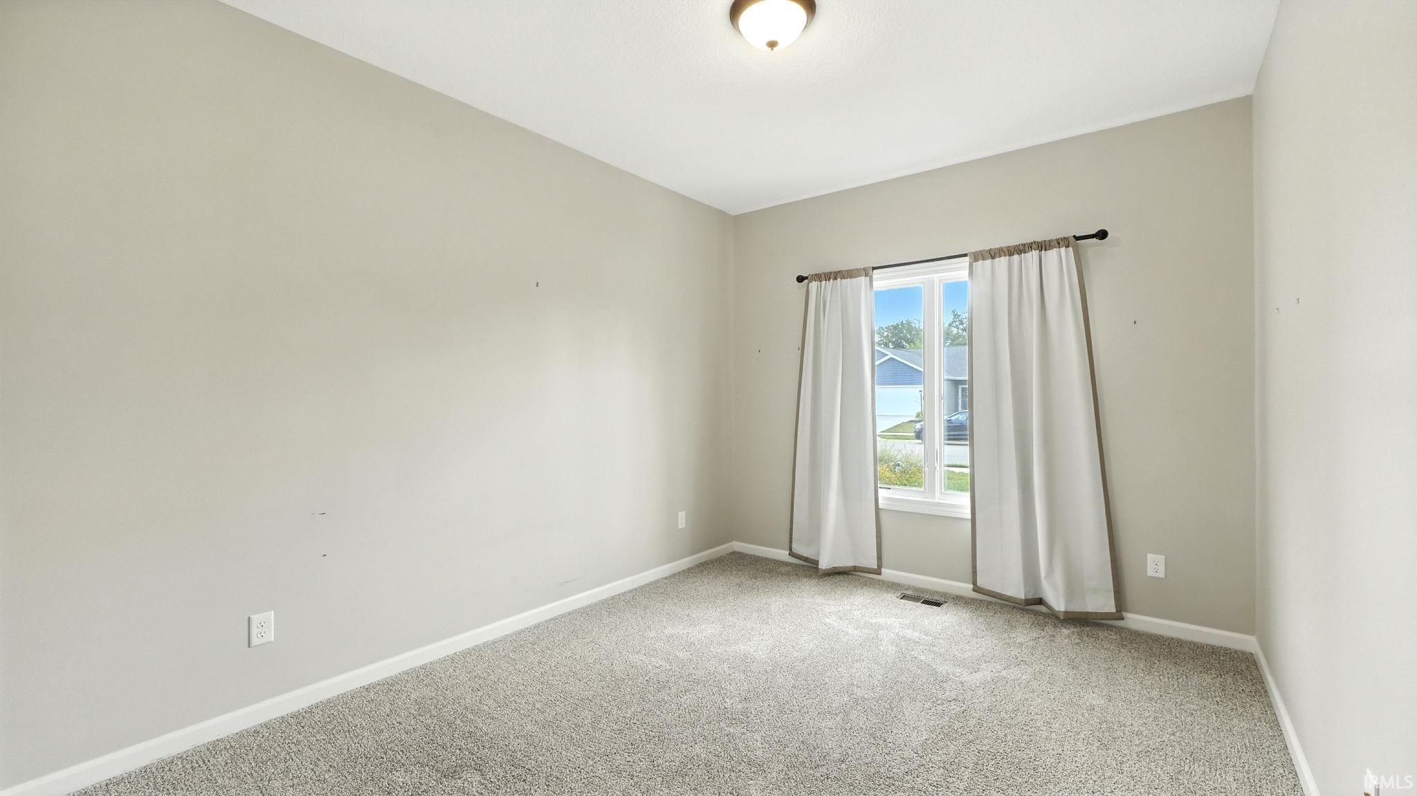 602 Pioneer Street Garrett, IN 46738 - Photo 24 of 35