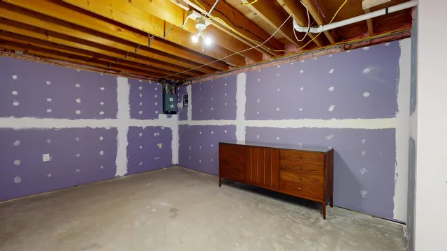 $400,000 | 12 Hartford Street, Lewiston, ME 04240