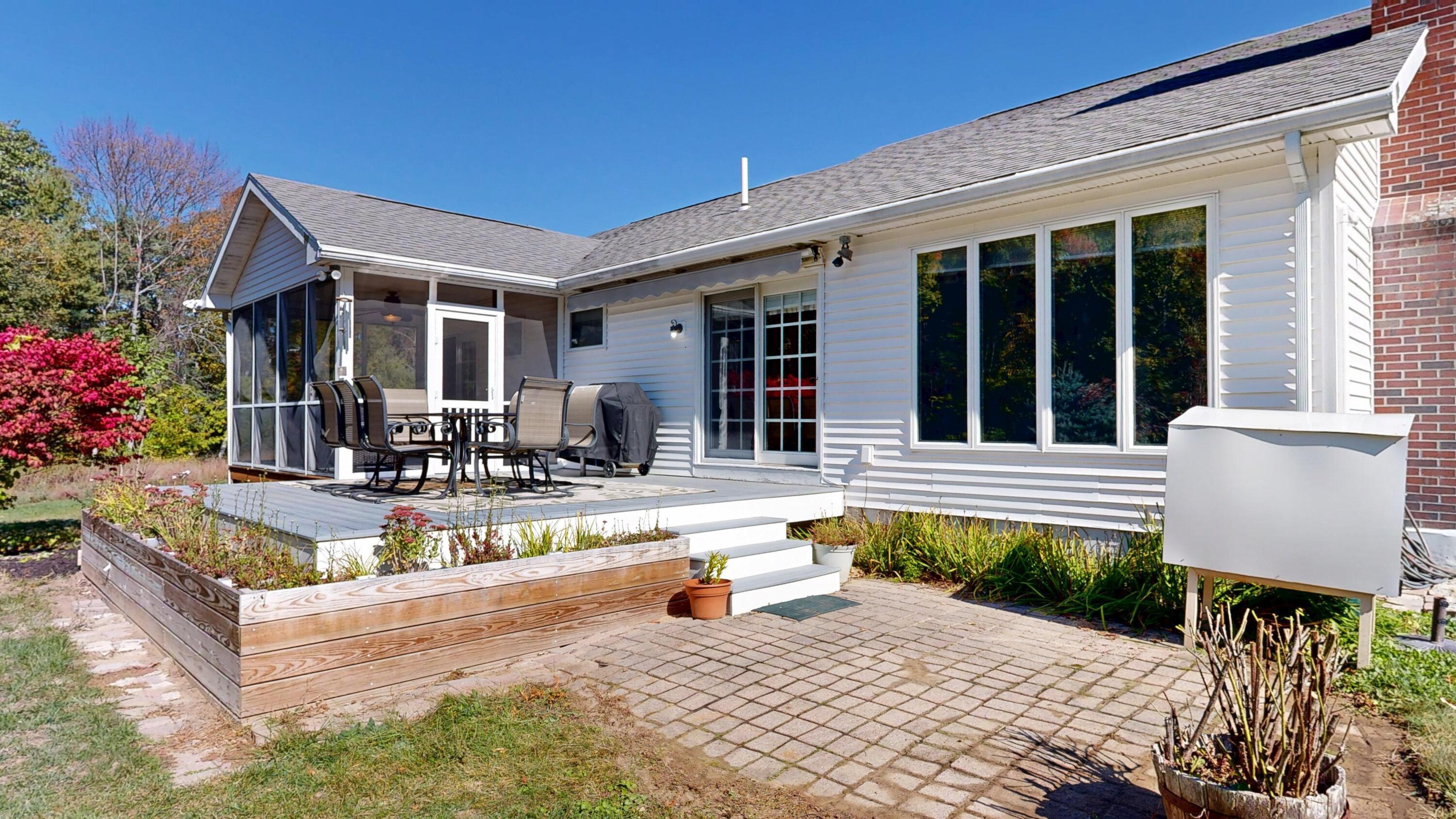 12 Hartford Street Lewiston, ME 04240 - Photo 64 of 71 12-Hartford-Street-10072025_131843