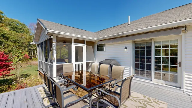 $400,000 | 12 Hartford Street, Lewiston, ME 04240