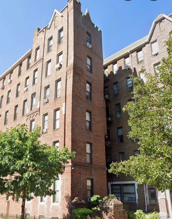 $475,000 | 36-20 168th Street, Unit 3I | Murray Hill - Flushing