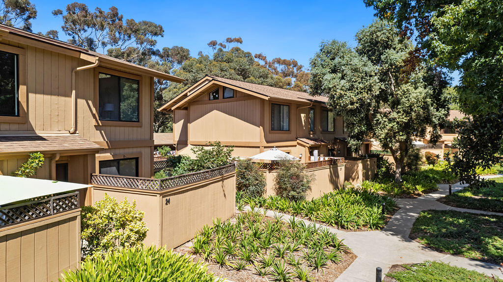 5290 Overpass Road, Unit 24 Santa Barbara, CA 93111 - Photo 13 of 51 Walkways - 5290 Overpass Rd 24 SB 93111