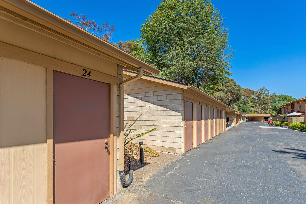 5290 Overpass Road, Unit 24 Santa Barbara, CA 93111 - Photo 40 of 51 Storage Unit - 5290 Overpass Rd 24