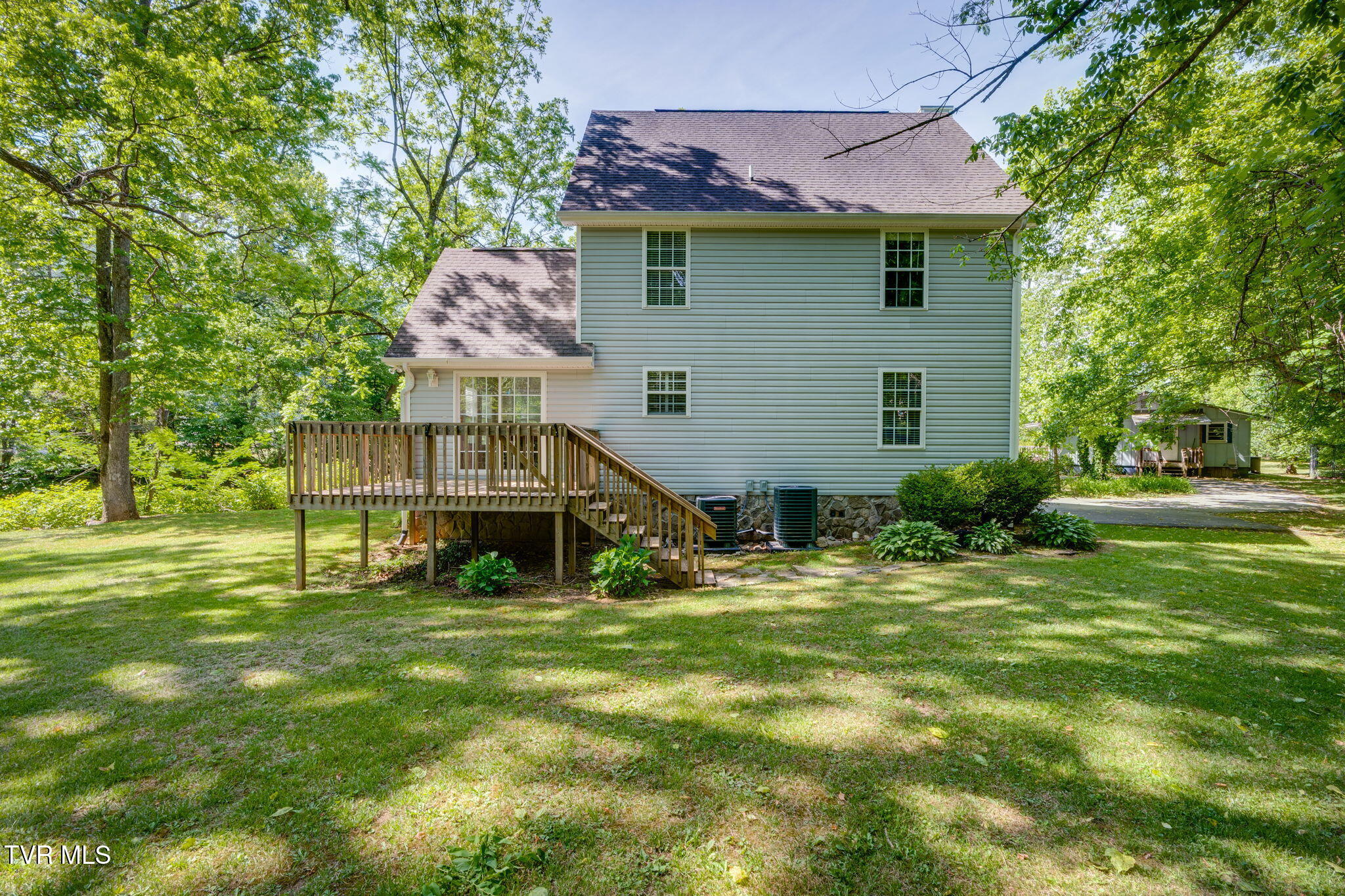 123 Mashburn Lane Erwin, TN 37650 - Photo 31 of 35 031 (2)