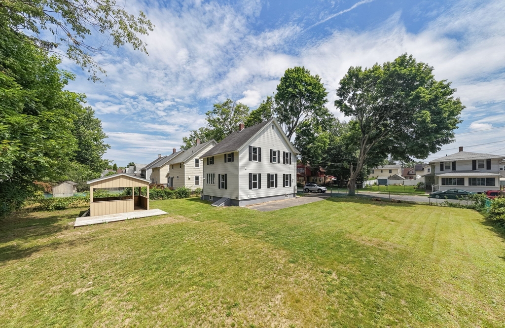 62 Field Street West Springfield, MA 01089 - Photo 28 of 32
