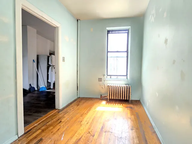 $3,000 | 222 Metropolitan Avenue, Unit 13 | Williamsburg