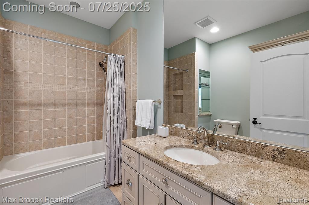 72 Lone Pine Road Bloomfield Hills, MI 48304 - Photo 31 of 66 Gallery Image 31