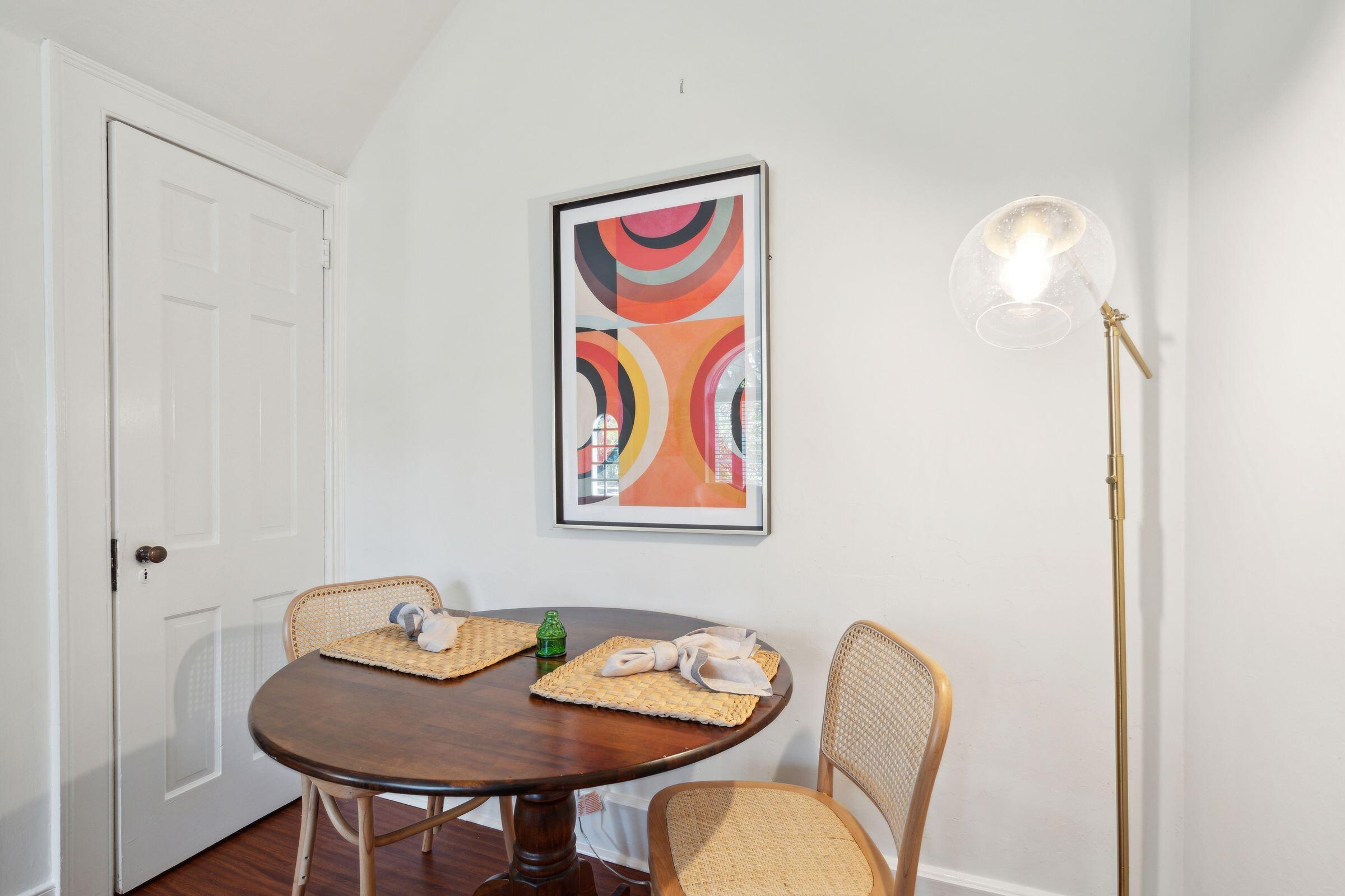 60 Hasell Street, Unit CARRIAGE RIGHT Charleston, SC 29401 - Photo 14 of 33 60HasellStUnitB-KeenEyeMarketing-051 - C