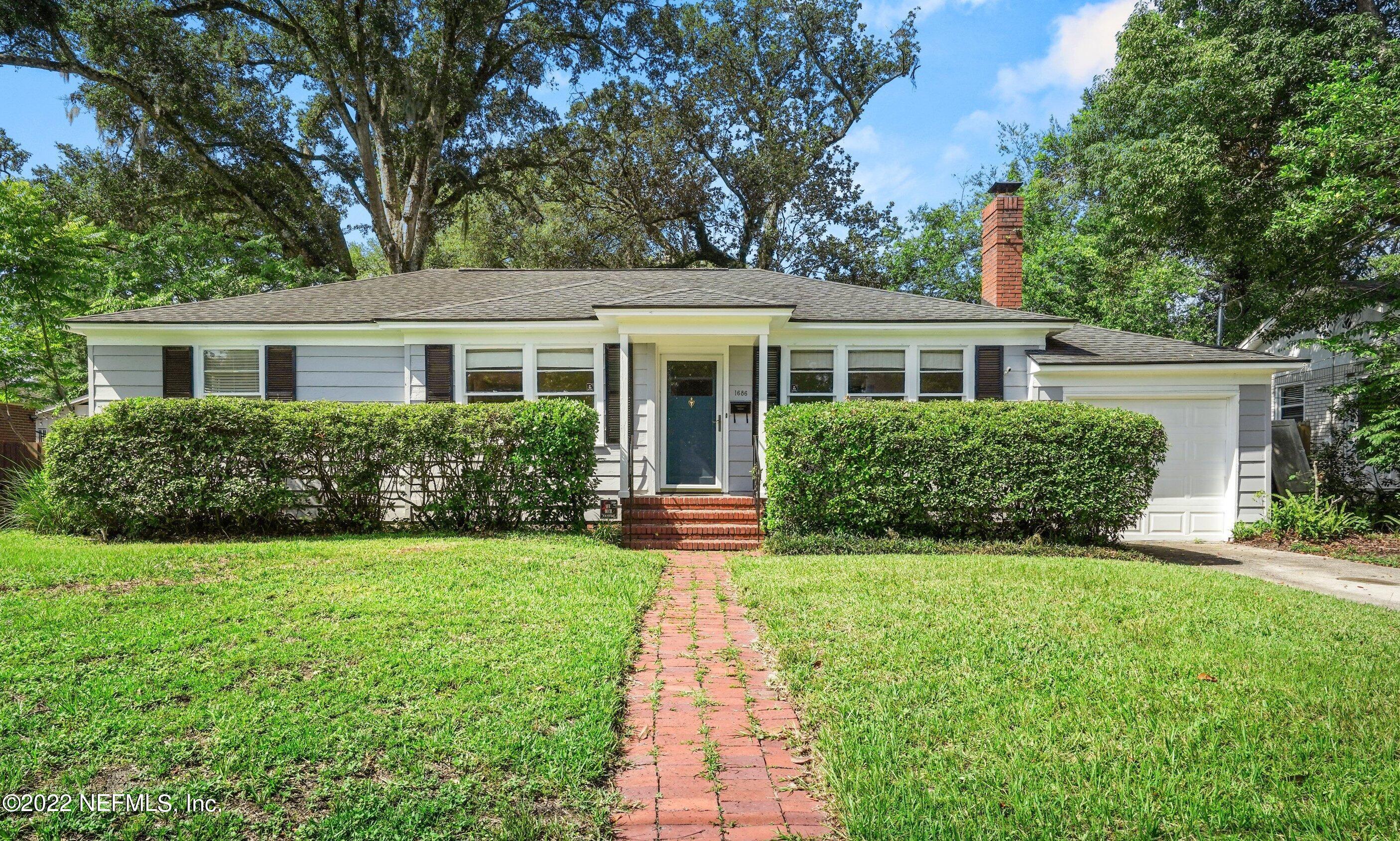1686 Pershing Road Jacksonville, FL 32205 - Photo 2 of 29 Front