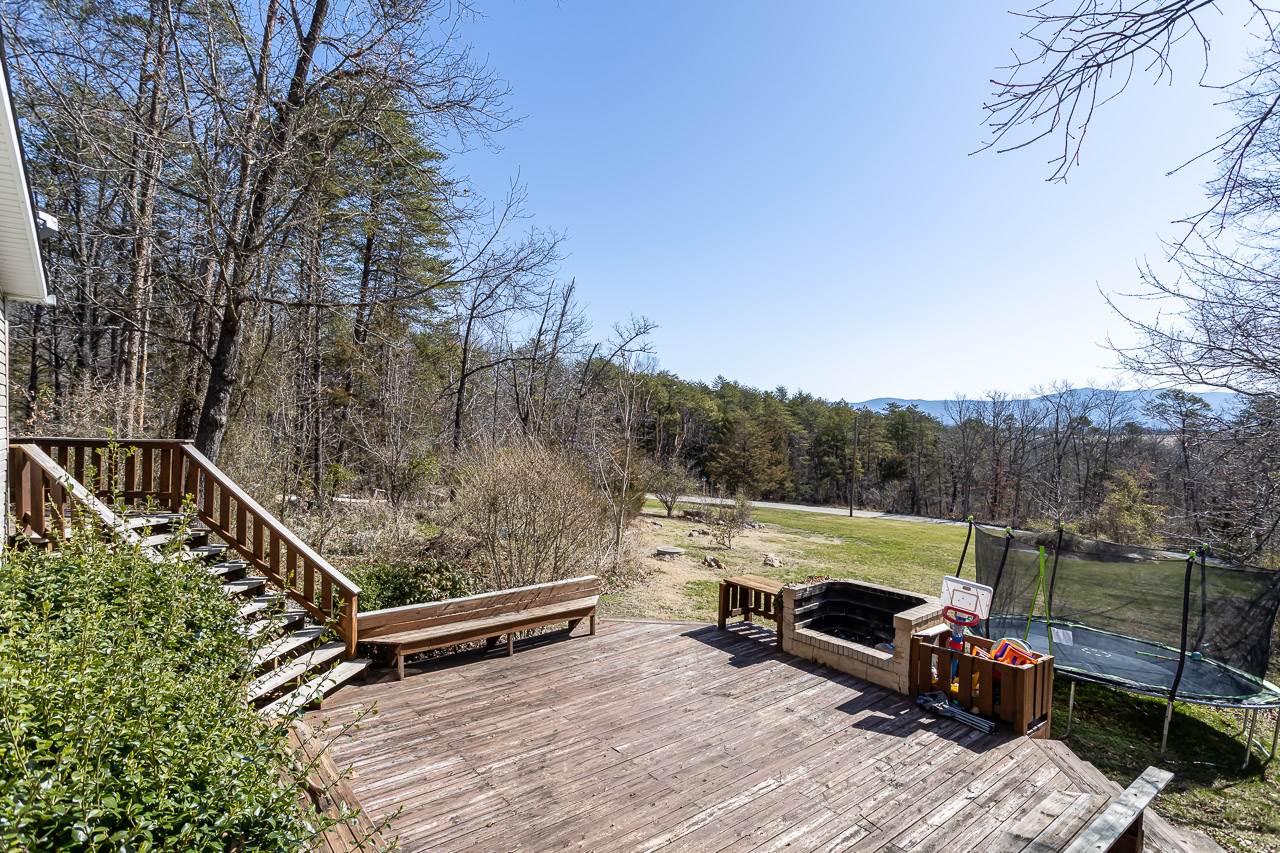 173 Meadow Road Luray, VA 22835 - Photo 25 of 31 Gallery Image 25