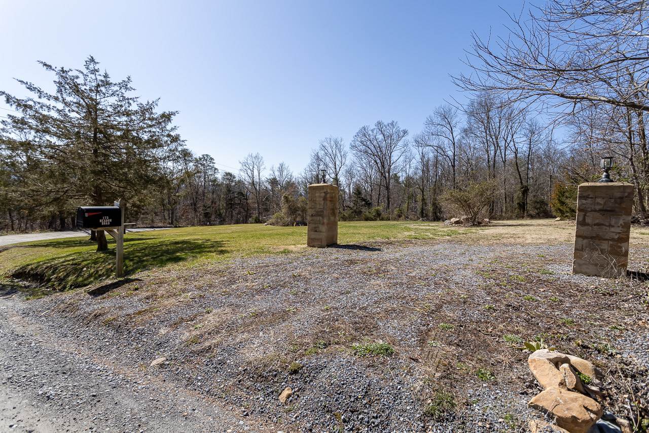 173 Meadow Road Luray, VA 22835 - Photo 30 of 31 Gallery Image 30