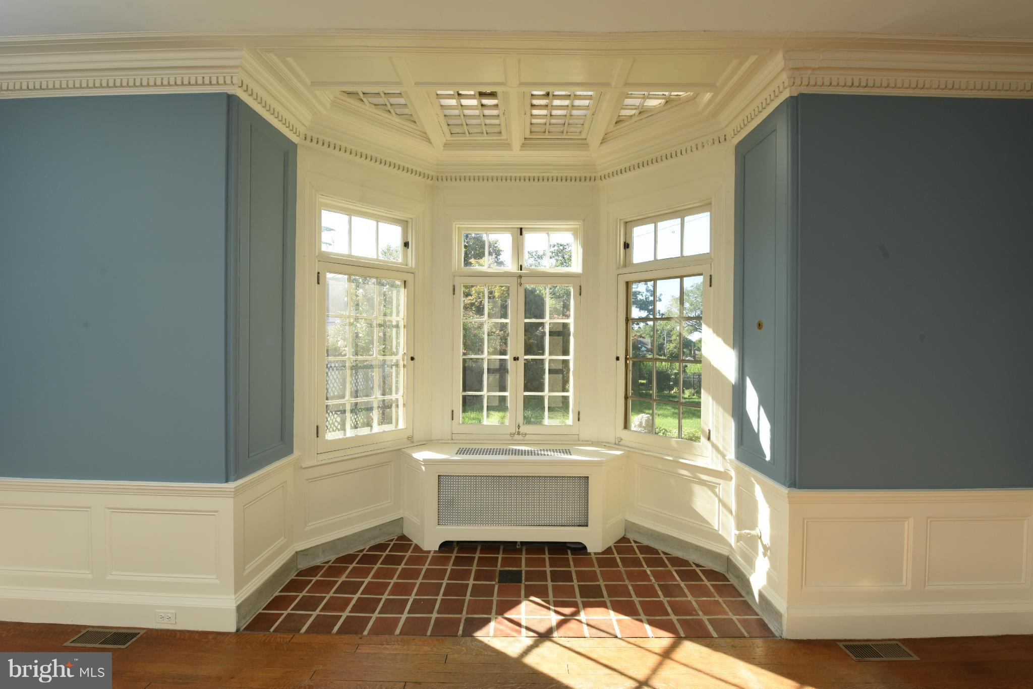 205 Wendover Road Baltimore, MD 21218 - Photo 12 of 30 Solarium-style Bay Window in Dining Room