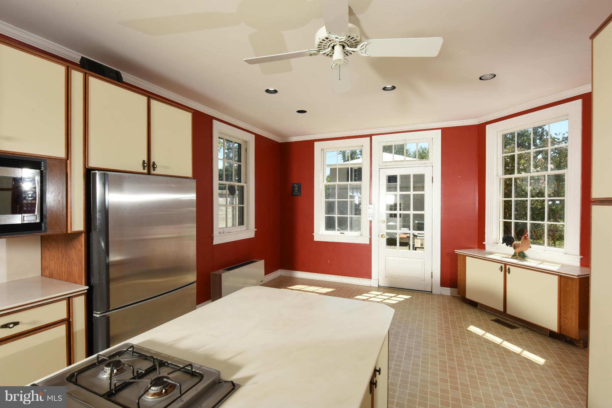 205 Wendover Road Baltimore, MD 21218 - Photo 16 of 30 Extra Large Kitchen is filled with Natural Light.