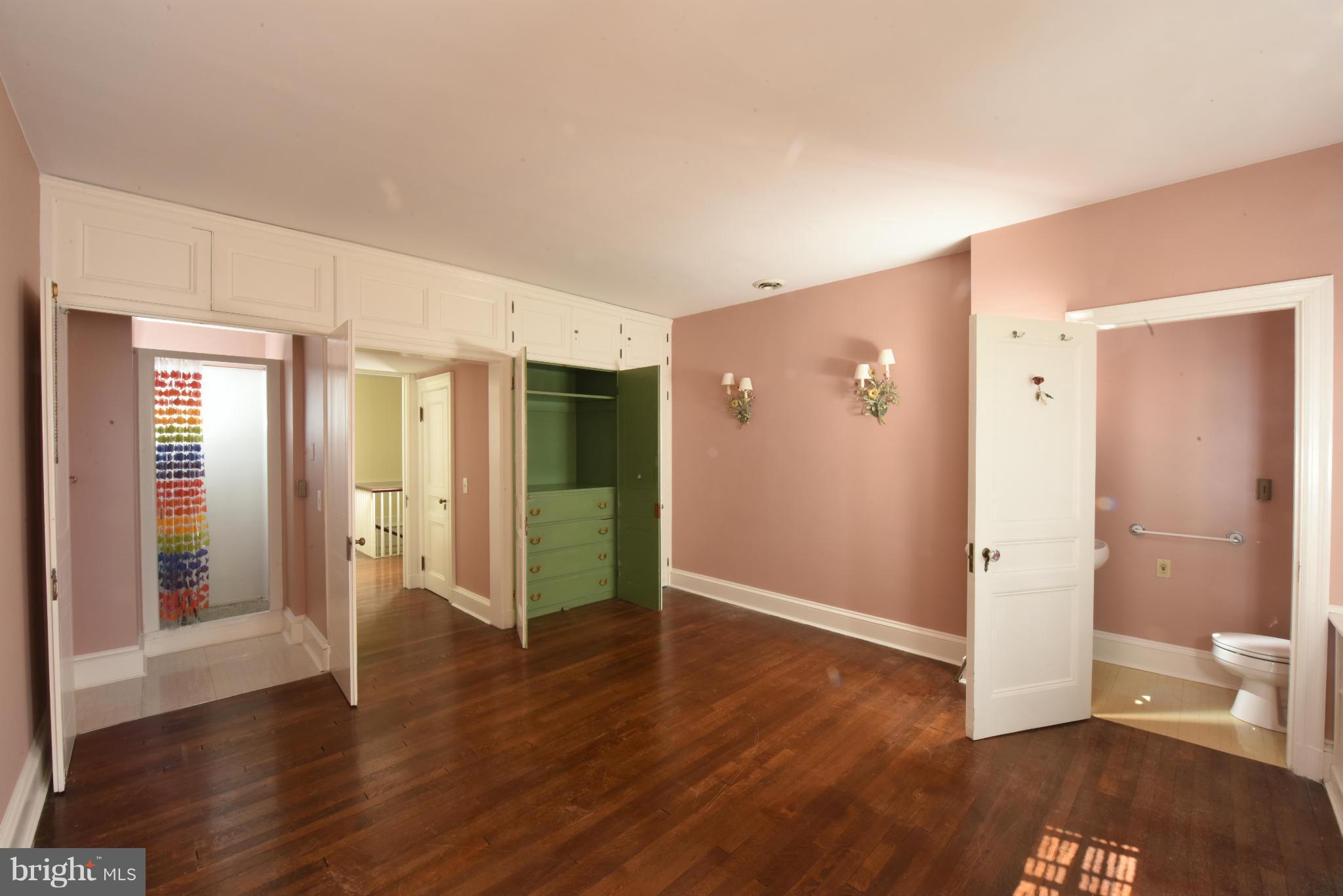 205 Wendover Road Baltimore, MD 21218 - Photo 20 of 30 2nd Floor Bedroom with shower and half bath.