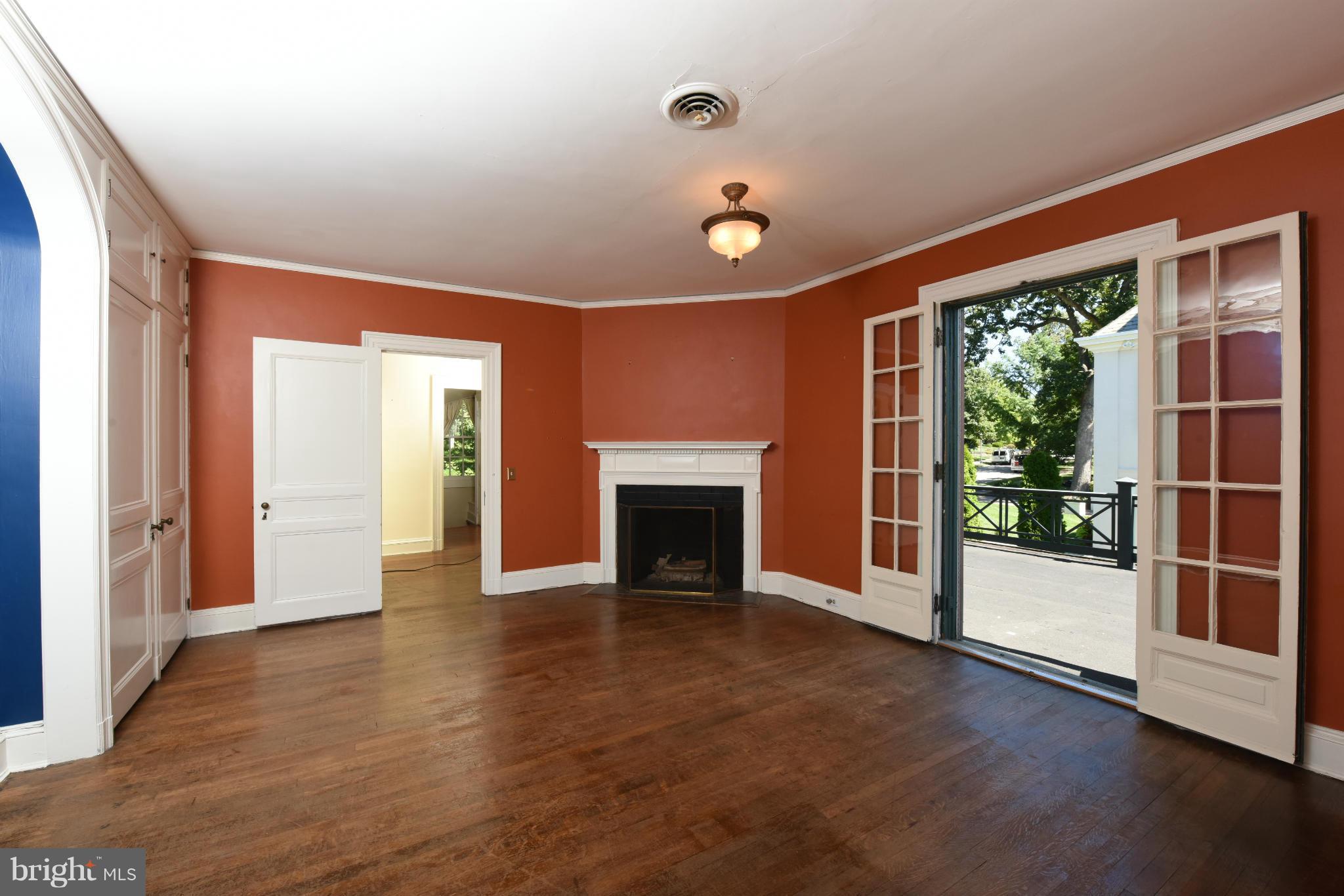 205 Wendover Road Baltimore, MD 21218 - Photo 21 of 30 2nd Floor East Bedrm w. French Doors to Porch