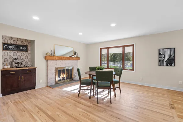 $1 | W377-s3527 School Section Lake Drive, Ottawa, WI 53118