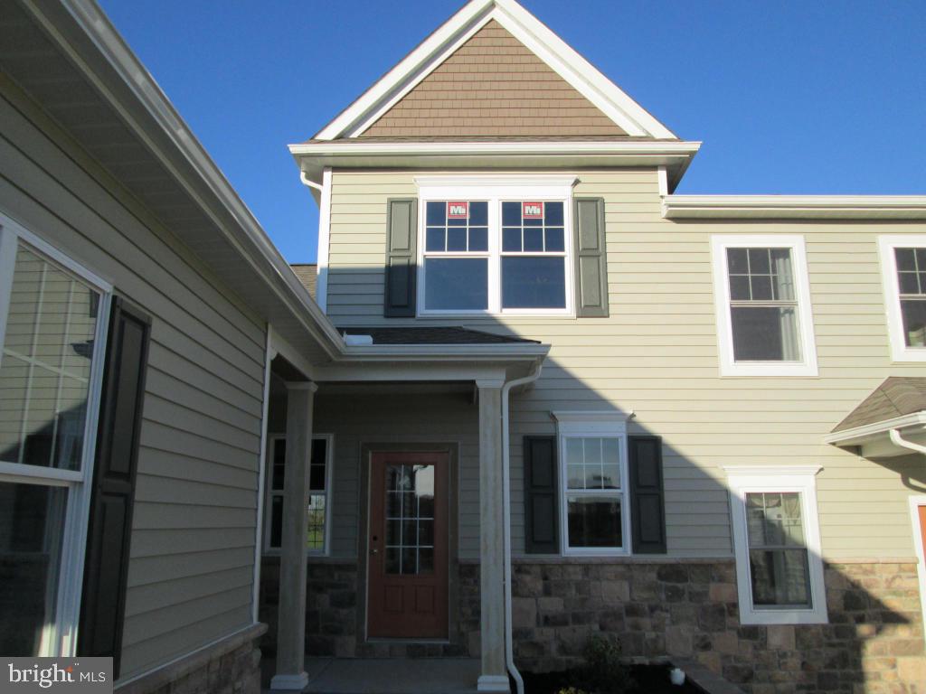 633 Lititz Reserve Lane, Unit 79 Lititz, PA 17543 - Photo 2 of 5 Gallery Image 2