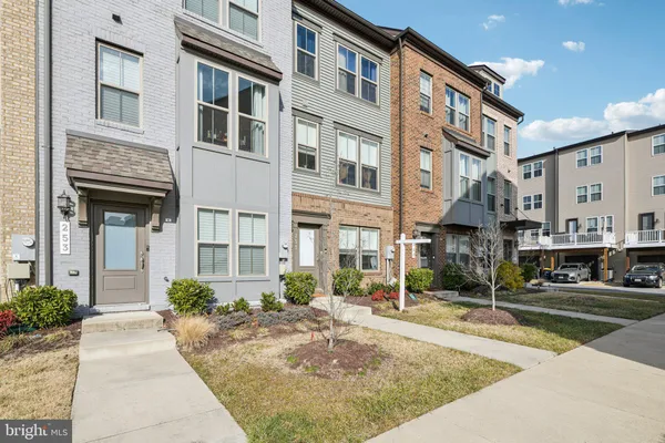 $2,800 | 251 Phoenix Drive, Upper Marlboro, MD 20774