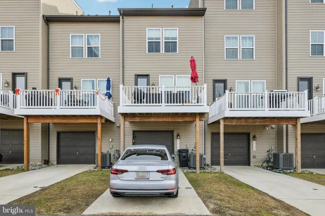 $3,000 | 251 Phoenix Drive, Upper Marlboro, MD 20774