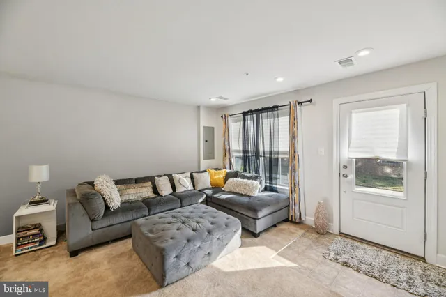 $3,000 | 251 Phoenix Drive, Upper Marlboro, MD 20774