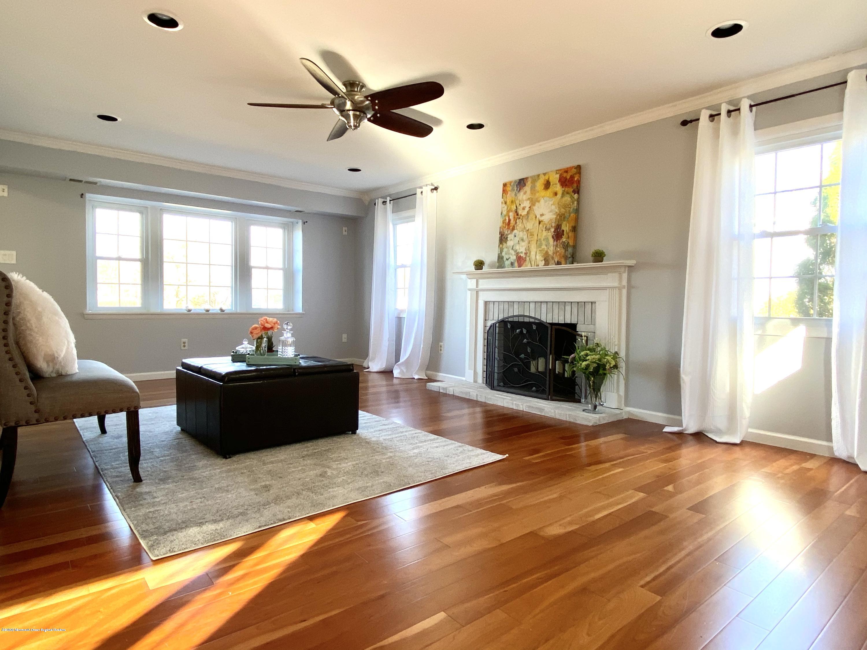 52 Applegate Road Freehold, NJ 07728 - Photo 2 of 29 IMG_1359