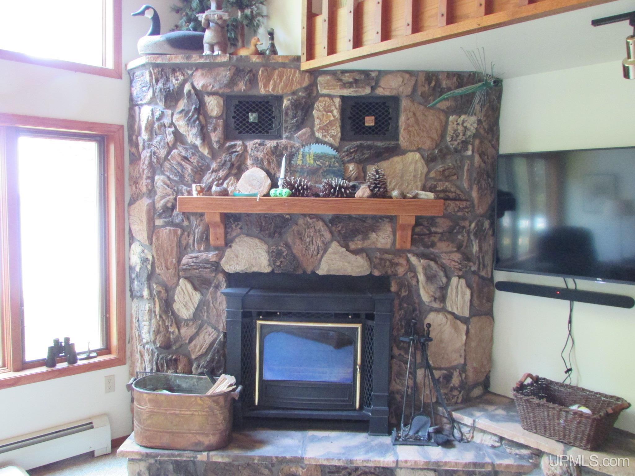 20517 Park Road Skanee, MI 49962 - Photo 5 of 84