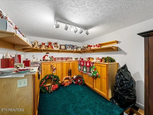 $544,000 | 702 John Sevier Drive, Sevierville, TN 37876