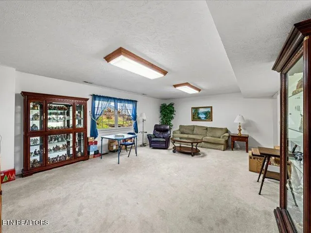 $544,000 | 702 John Sevier Drive, Sevierville, TN 37876