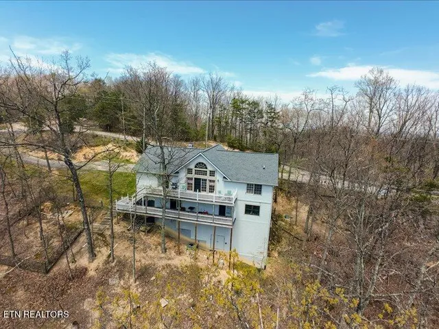 $544,000 | 702 John Sevier Drive, Sevierville, TN 37876