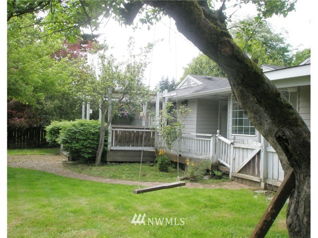 7706 224th Street Southwest Edmonds, WA 98026 - Photo 1 of 9 Gallery Image 1