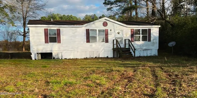 $64,900 | 22741 Highway 33, Aurora, NC 27806