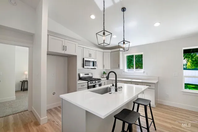 $379,900 | 929 East 23rd Avenue, Jerome, ID 83338