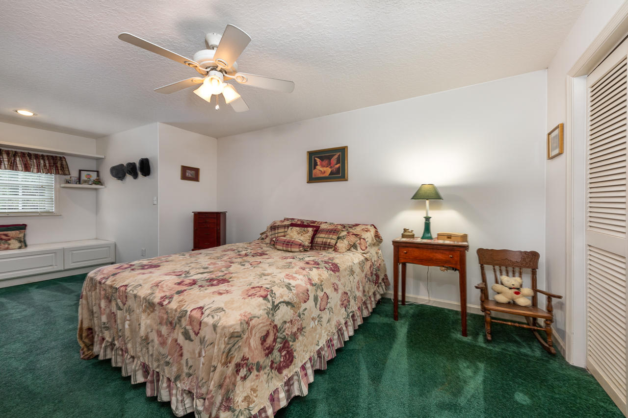 12852 175th Road North Jupiter, FL 33478 - Photo 24 of 45 untitled-40