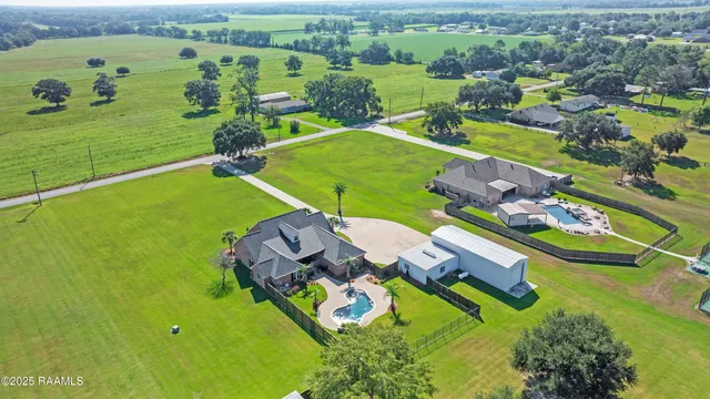 $799,000 | 8326 Sidney Gautreaux Road, Abbeville, LA 70510